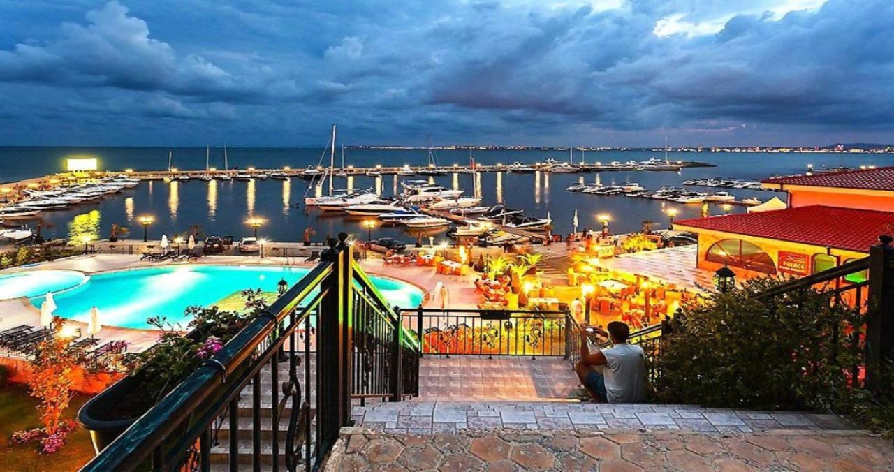 Seaview Apartment Butterfly Pantai Sunny Luaran gambar